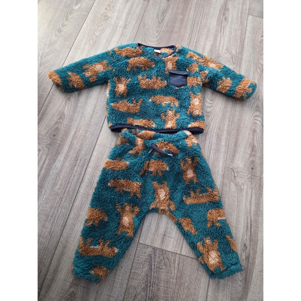 Old navy baby boy outfit 6-12 mos